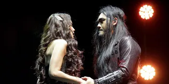 Adegan Mesra Dengan Sophia Mueller, Istri Stevi Item Tak Cemburu