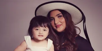 Adiknya Lahir, Begini Reaksi Si Mungil Arsy Hermansyah