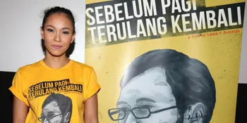 Adinia Wirasti Puji Naskah 'SEBELUM PAGI TERULANG KEMBALI'
