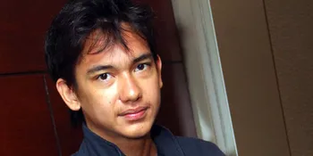 Adipati Dolken Ingin Beli Rumah Untuk Orang Tua