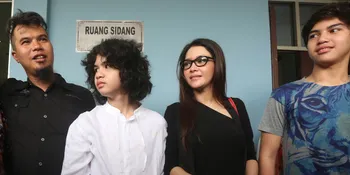 Ahmad Dhani Bandingkan Dul Dengan Anak Hatta Rajasa