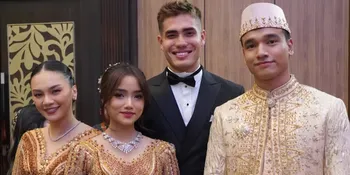 Aisar Khaled Puji Kecantikan Fuji di Resepsi Pernikahan Frans Faisal