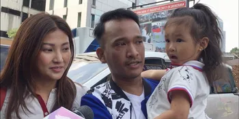 Ajarkan Kepedulian, Ruben-Sarwendah Senang Thalia Dapat Penghargaan Paling Antusias