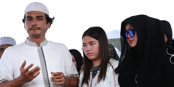 Akibat 'Kecetit', Ayah Rina Gunawan Operasi Tulang Belakang