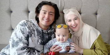 Aksi Baby Shaquille Mainan Kue Disebut Netizen Mubazir, Cut Meyriska Geram dan Beri Balasan Pedas