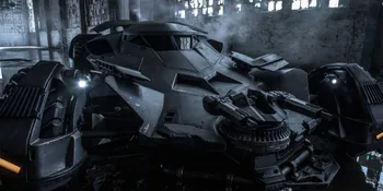 Aksi Batmobile di 'BATMAN V SUPERMAN', Super Seru
