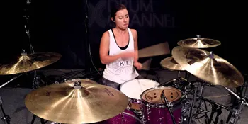 Perfect, Drum Cover Lagu Sia Versi Cewek Ini Dijamin Buat Meleleh