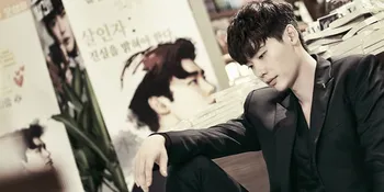 Akting Mengetik, Kalimat Apa Yang Jadi Curhatan Lee Jong Suk?