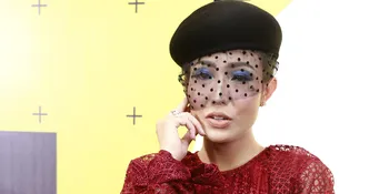 Akui Tegas Kepada Anak, Ini Alasan Ayu Dewi