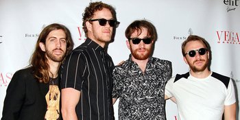Akustik Asik, Imagine Dragons Cover Lagu Hits The Cure 'Lovesong'