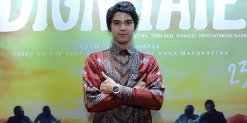 Al Ghazali Cosplay Karakter Game Berambut Ungu, Netizen Sebut Mirip Andika Kangen Band Hingga Terong