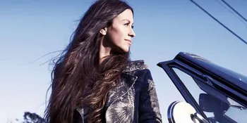 Alanis Morissette: Aku Akan Terus Berkarya Sampai Mati