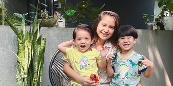 Alasan Putri Titian Selalu Ajak Anak-Anaknya Berkegiatan di Luar Rumah