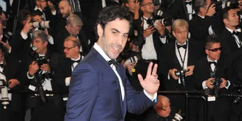 Alasan Sacha Baron Cohen Tak Cocok Perankan Freddie Mercury