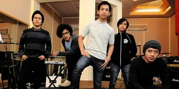 Album Baru, d Masiv Rilis Piringan Hitam