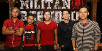 Album Baru, Repvblik Tetap Setia Cinta-Cintaan