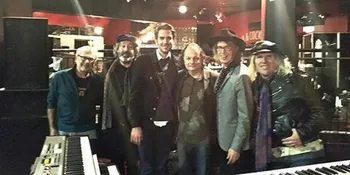 Album Baru The Waterboys Siap Dirilis Bulan Ini!
