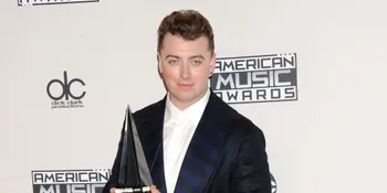 Album Debut Sam Smith Terjual Sejuta Kopi di Inggris & Amerika