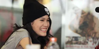 Album Sheryl Sheinafia Rilis 9 September 2013!