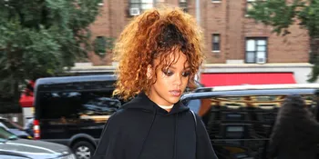 Album Tak Kunjung Rampung, Rihanna Depresi Total?