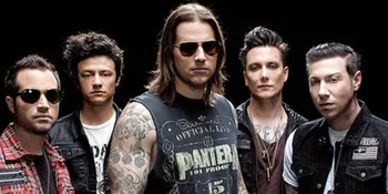 Album Terbaru Avenged Sevenfold Raih Posisi Puncak di UK Chart