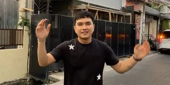 Aldi Taher Selalu Pamit ke Ibu Sebelum Kerja, Cium Tangan hingga Kaki Sang Bunda