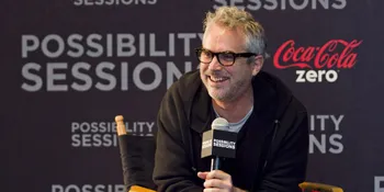 Alfonso Cuaron Akan Garap Prekuel Horor Klasik 'THE SHINING'?