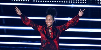 Alicia Keys Jadi Host Wanita Pertama Grammy Sejak 14 Tahun
