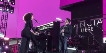 Saat Alicia Keys - John Mayer Duet Untuk Lagu 'If I Aint Got You'