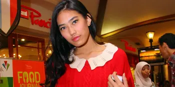 Alika Masih Suka Nonton Show Princess