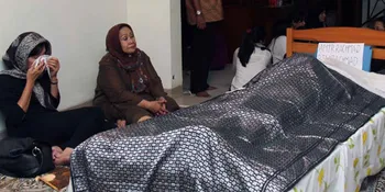 Almarhum Ayah Adi KLa Project Meninggal Karena Komplikasi