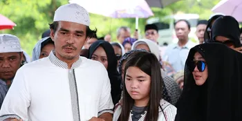 Almarhum Ayah Rina Gunawan Dikenal Ringan Tangan Sebelum Wafat
