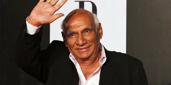 Almarhum Yash Chopra Telah Dikremasi