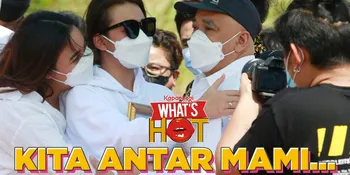 Amanda Manopo Menangis Dan Dekap Foto Mama Saat Pemakaman