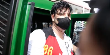 Ammar Zoni Jalani Sidang Perdana, Irish Bella Berhalangan Hadir