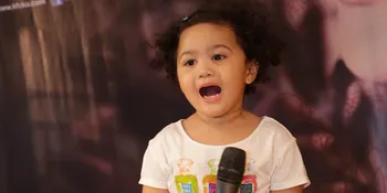 Amora Lemos Dandan Ala Bollywood, Secantik Boneka India!