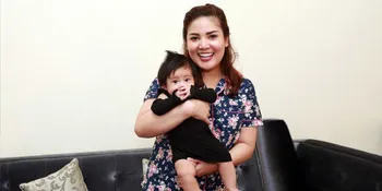 Anak Rewel Minta Gadget Bikin Nindy Makin Bawel