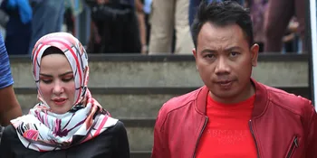 Angel Lelga Sakit Hati Farhat Umbar Aib Vicky Prasetyo Secara Live