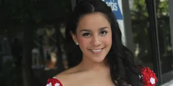 Angel Pieters Dambakan Pria Bergitar