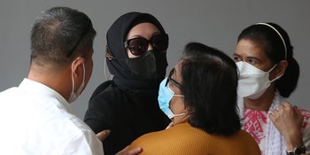 Angelina Sondakh Cerita Momen Kebersamaan Bareng Sang Ayah Sebelum Tutup Usia