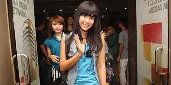 Anisa Rahma Bikin Histeris ABG Semarang