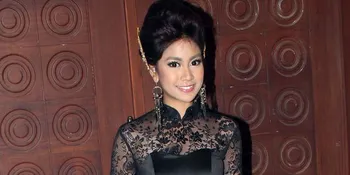 Anisa Rahma Foto Bareng Idola di FFI 2013