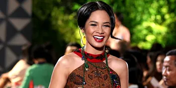 Antara Kerja dan Sebagai Istri, Andien: Jalanin Ringan Aja