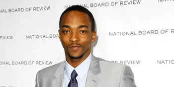 Anthony Mackie Jadi Pemeran Utama Biopik Jimi Hendrix!