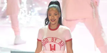 'ANTI' Berumur 1 Tahun, Rihanna Berikan Curhatan Panjang di IG