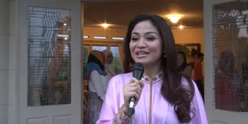 Apa Kabar Virnie Ismail, Kini Terlihat Lebih Gendutan?