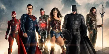Apakah Film 'JUSTICE LEAGUE' Lebih Bagus Dari 'THE AVENGERS'?