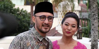 Aqi Alexa Saksikan Pernikahan J Mono di Barisan Paling Depan