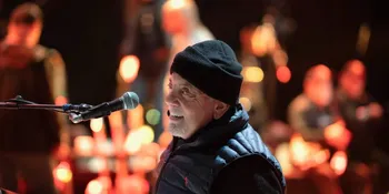 Arti dan Makna Lagu Piano Man, Saat Billy Joel Menggambarkan Kesepian di Balik Denting Piano