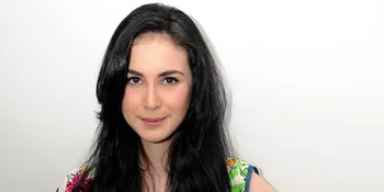 Arumi Bachsin: Selamat Ulang Tahun Pak Jokowi